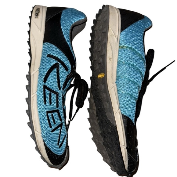 🌹KEEN TURQUOISE/BLACK SNEAKERS - Picture 2 of 5
